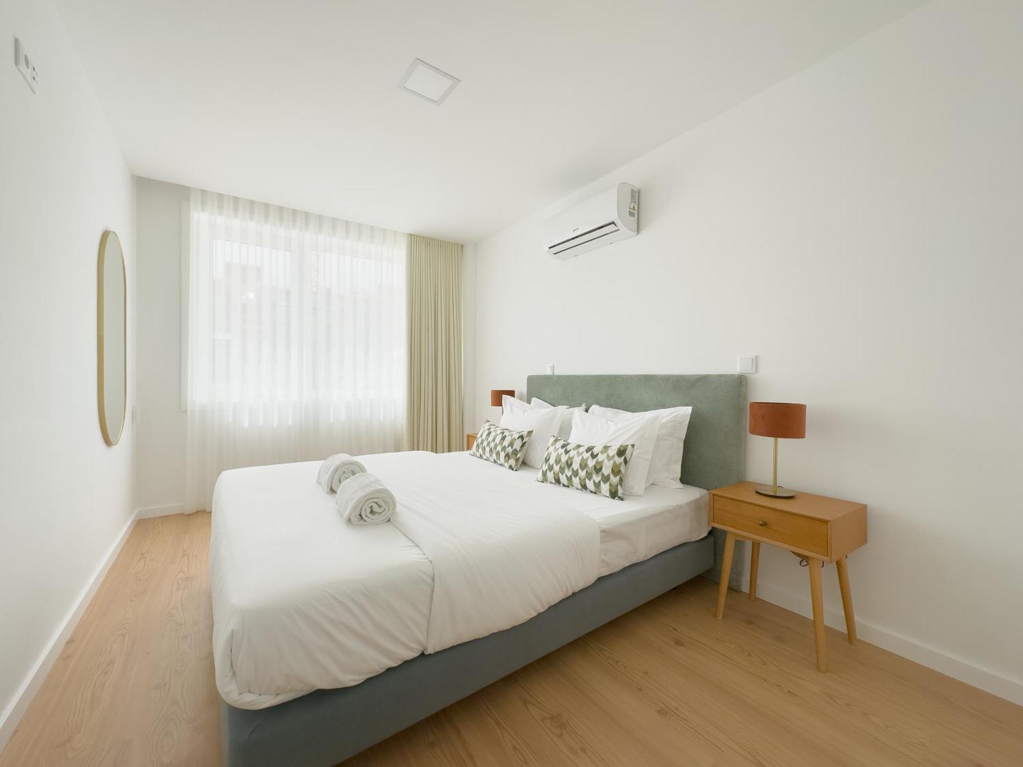 Vibrant Host Solutions-Campo 24 Agosto Apartment Porto Luaran gambar