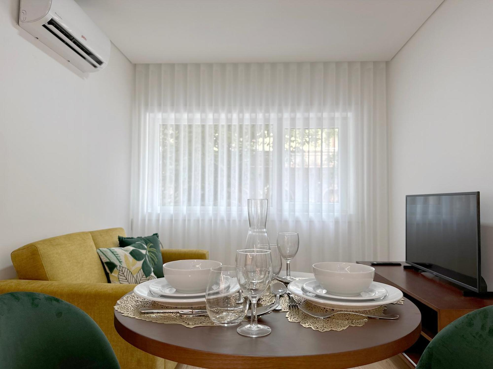 Vibrant Host Solutions-Campo 24 Agosto Apartment Porto Luaran gambar